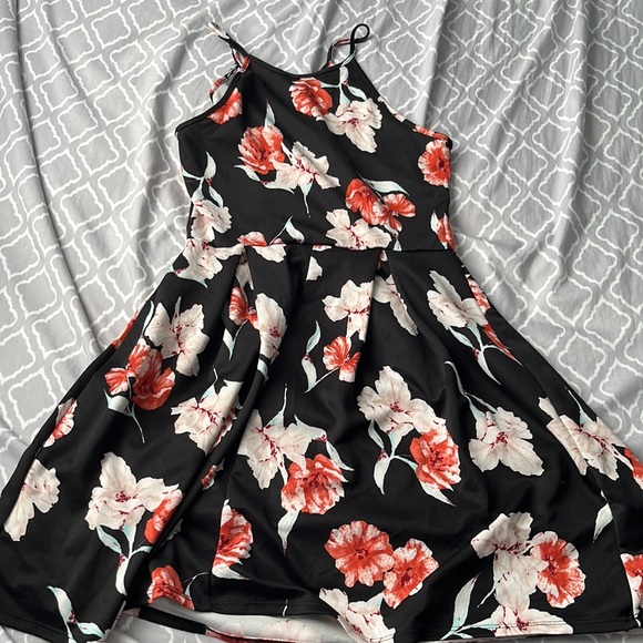 FLORAL DRESS - Picture 2 of 2